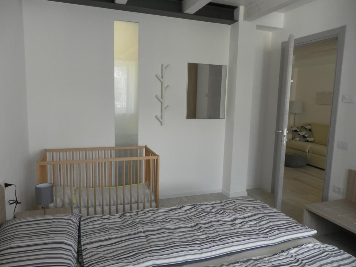 Apartamento La Casa Di Virginia Arco Exterior foto