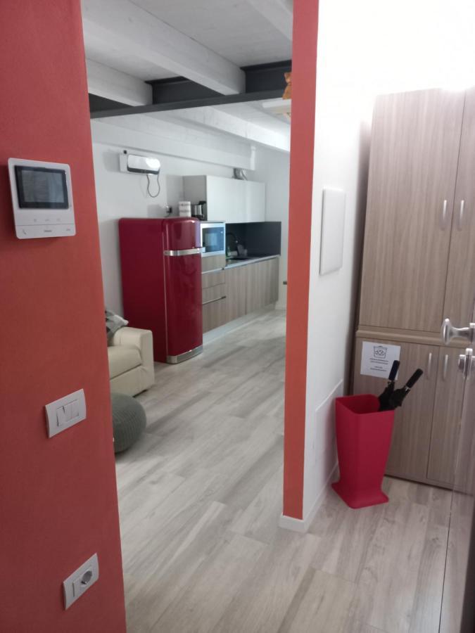 Apartamento La Casa Di Virginia Arco Exterior foto